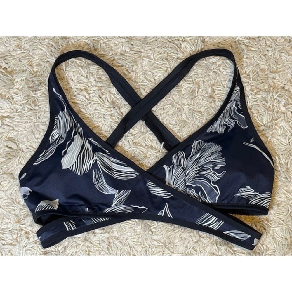 Athleta Fiore Wrap Bikini Set Size Small Navy Floral Criss Cross Back Strappy - Picture 4 of 8